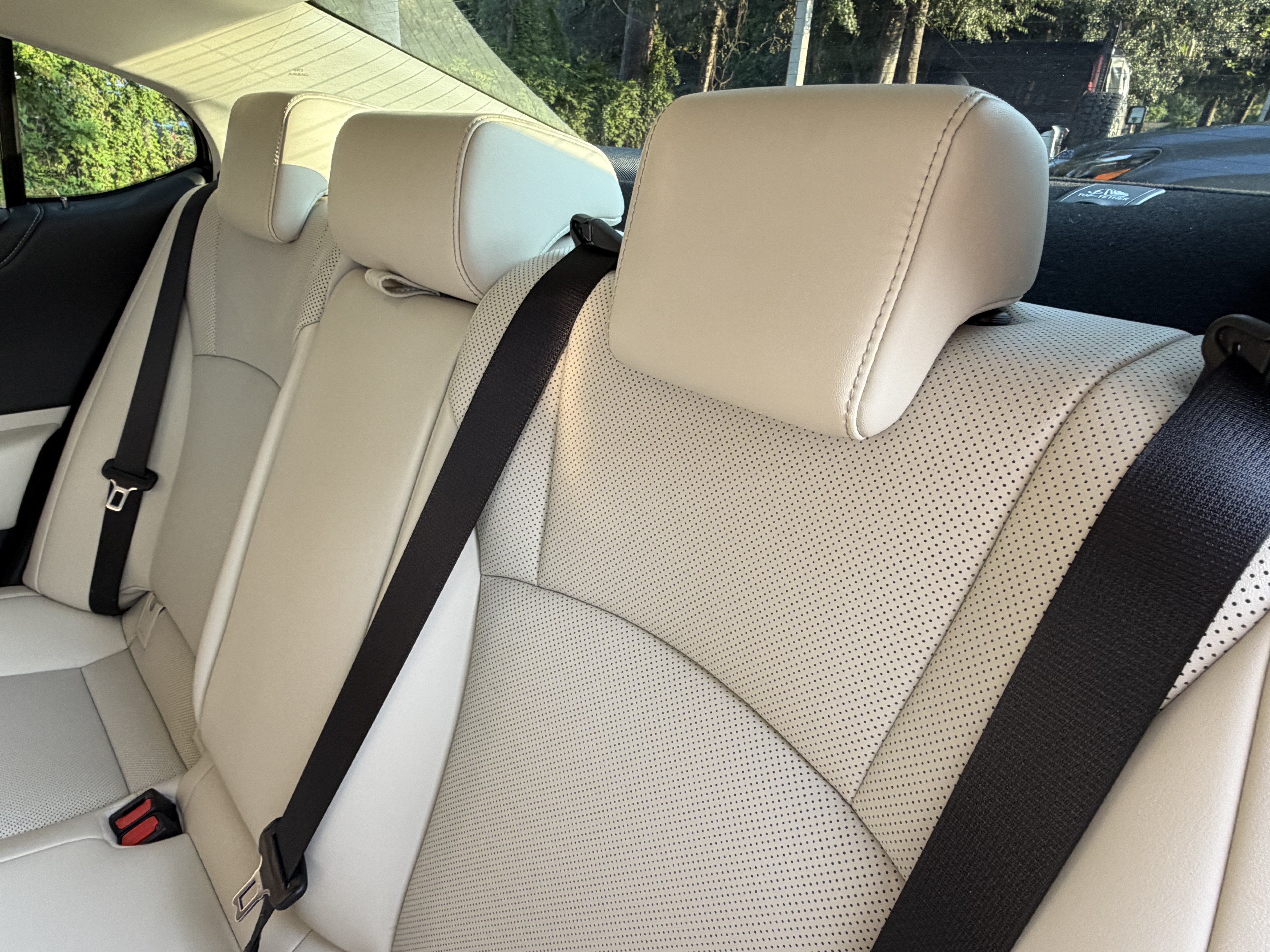 Certified 2023 Lexus ES 350 w/ Premium Package FWD image 33