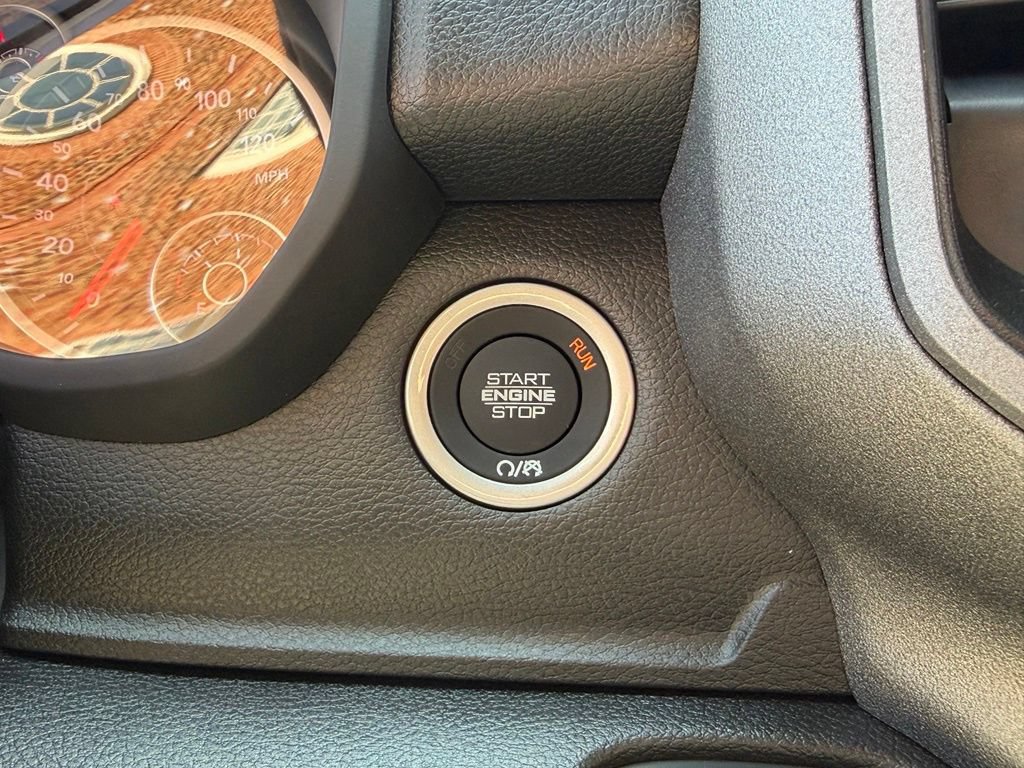 New 2026 RAM 1500 Express AWD/4WD image 21