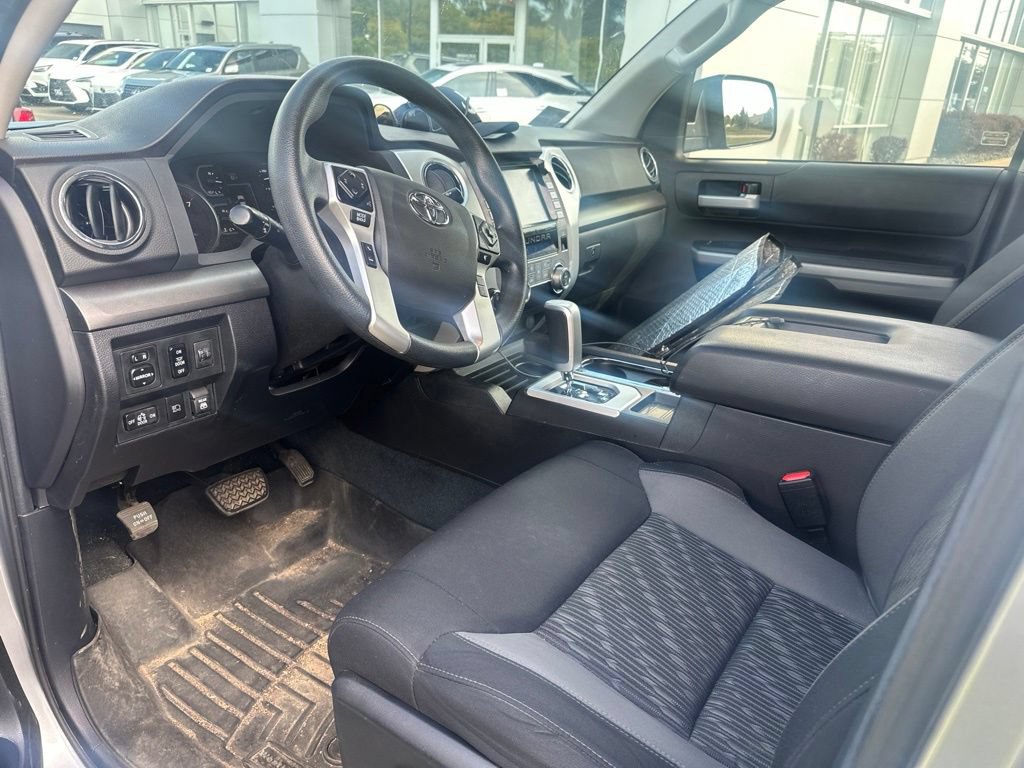 Used 2021 Toyota Tundra SR5 w/ TRD Off-Road Package AWD/4WD image 25