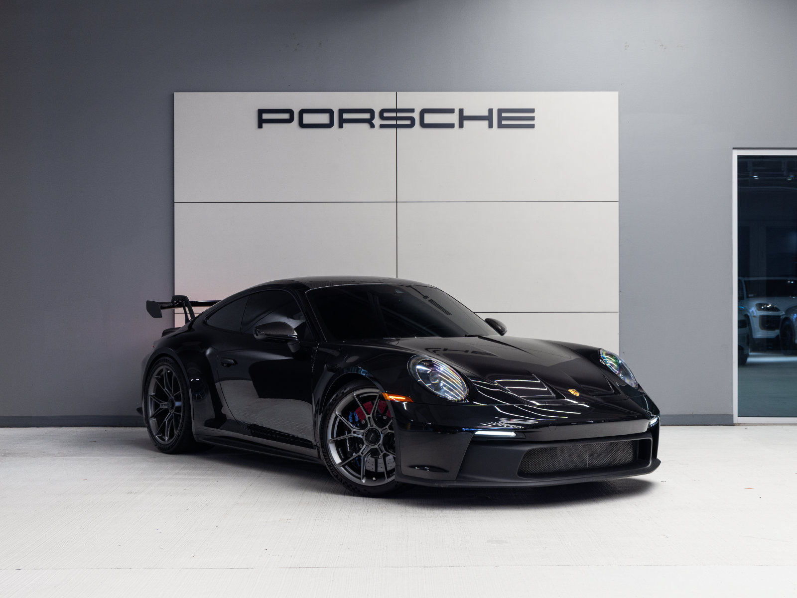 Certified 2022 Porsche 911 GT3 RWD image 9