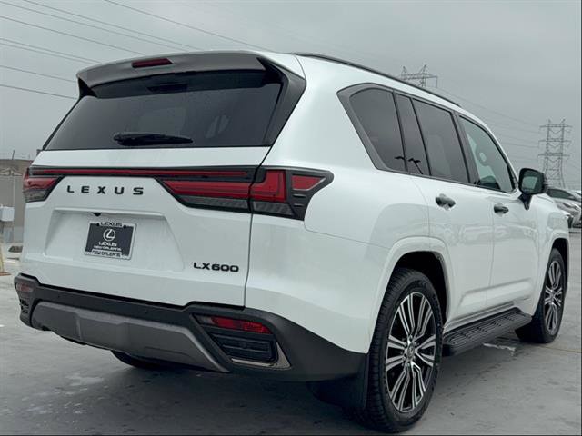 New 2026 Lexus LX 600 4WD w/ Luxury Package image 9