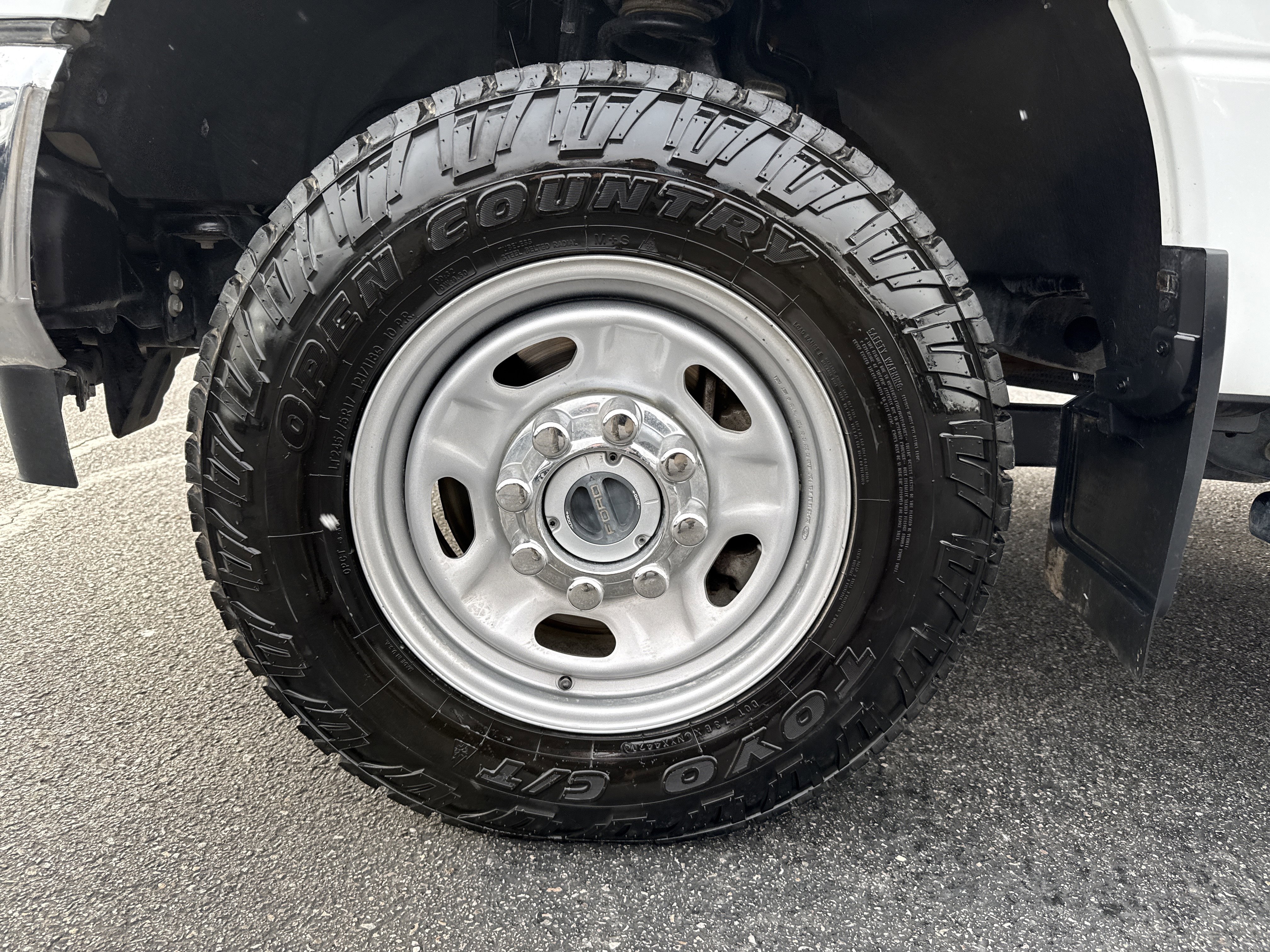 Certified 2022 Ford F350 XL w/ Power Equipment Group image 10