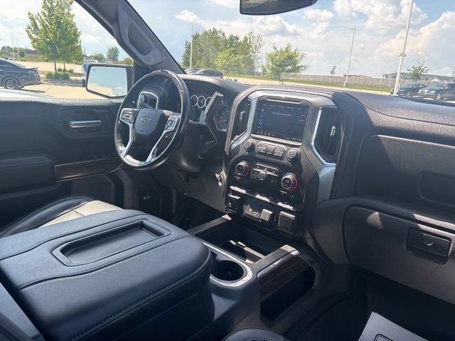 Used 2020 Chevrolet Silverado 1500 RST AWD/4WD image 27
