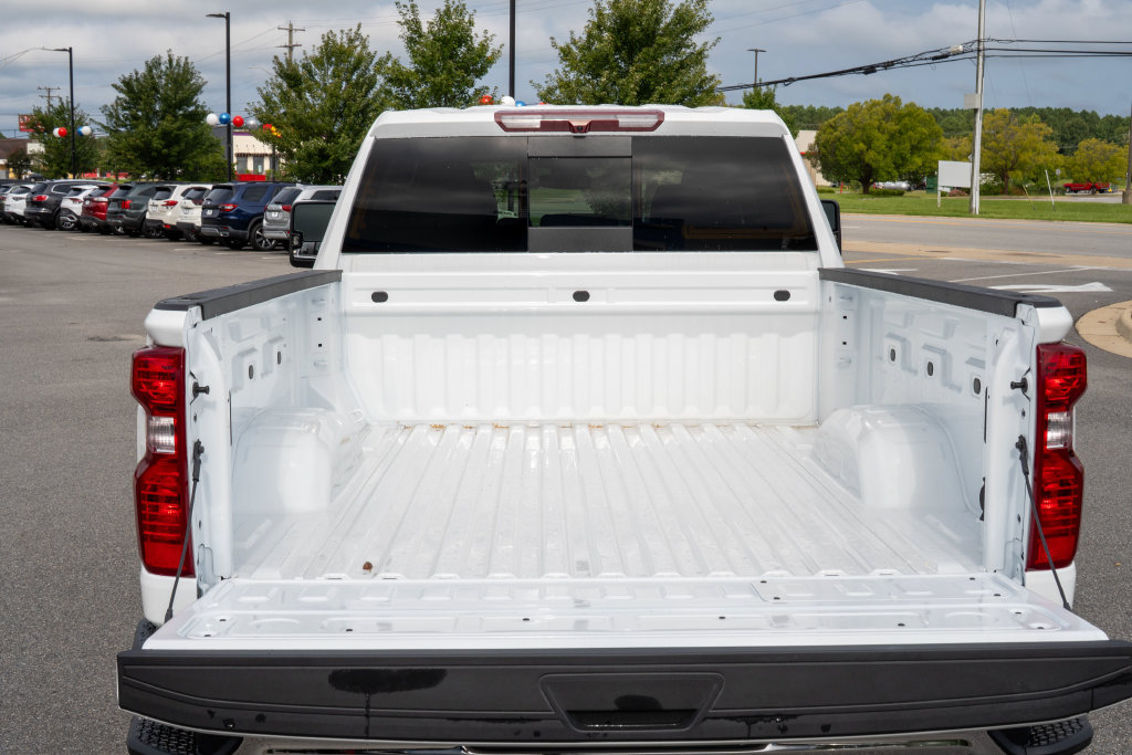 New 2026 Chevrolet Silverado 2500 LT w/ Safety Package AWD/4WD image 9