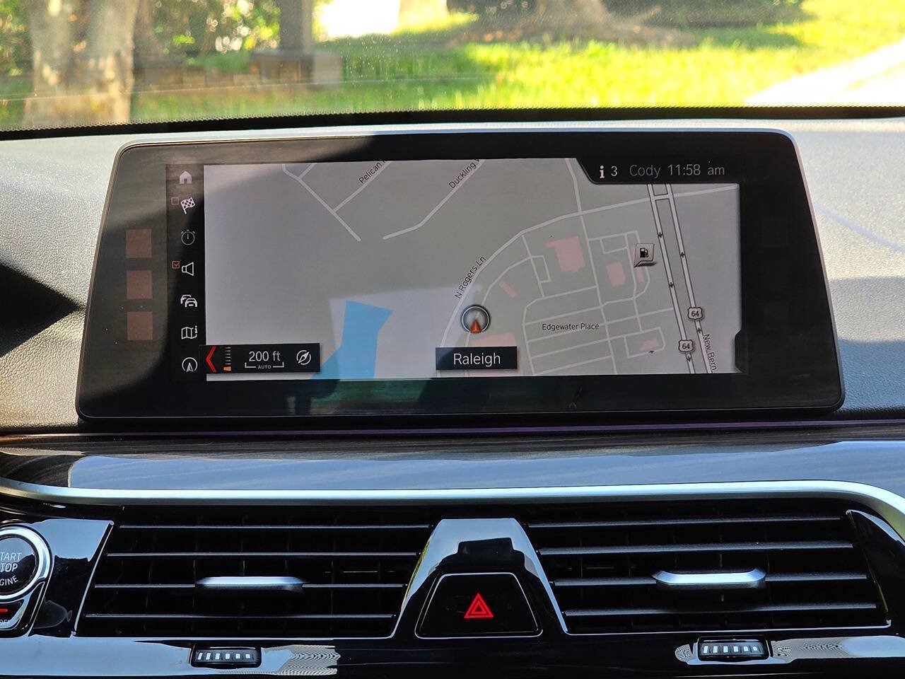 Used 2017 BMW 530i RWD image 24