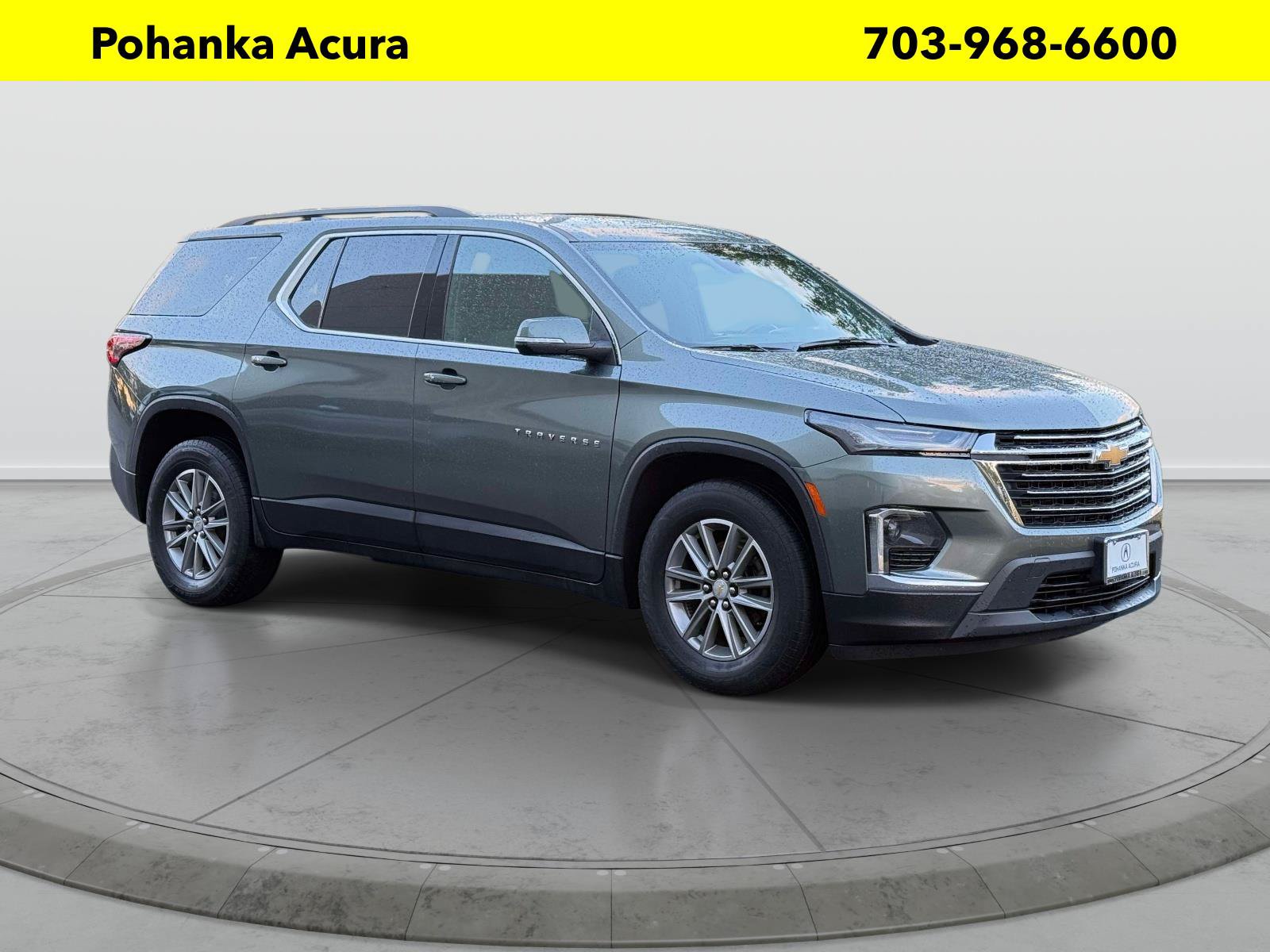 Used 2023 Chevrolet Traverse LT AWD/4WD image 1