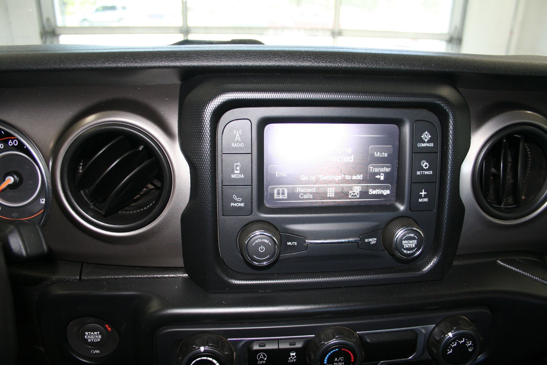 Used 2020 Jeep Wrangler Sport image 40