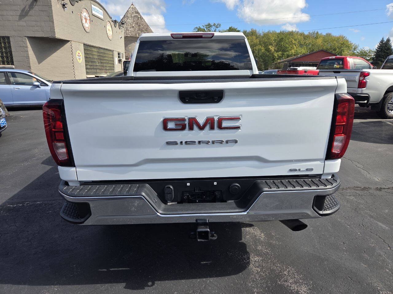 Used 2024 GMC Sierra 2500 SLE w/ SLE Convenience Package AWD/4WD image 5
