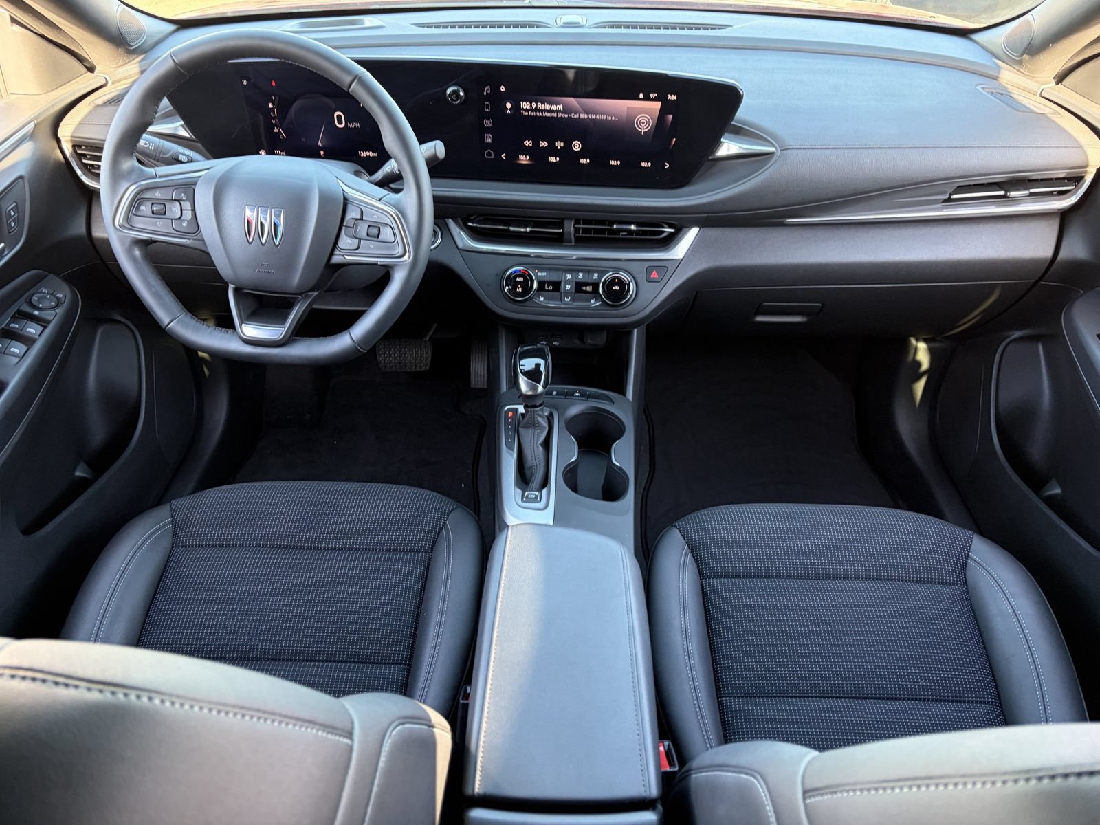 Certified 2024 Buick Envista Preferred w/ Convenience I Package FWD image 16