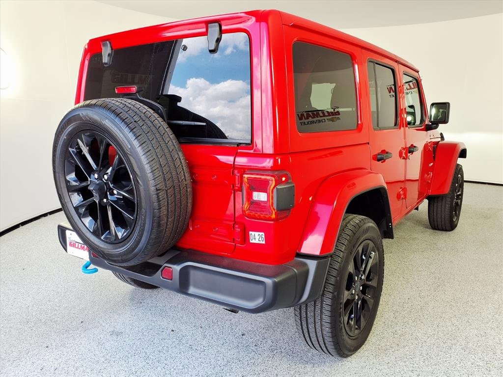 Used 2024 Jeep Wrangler Unlimited Sahara image 24