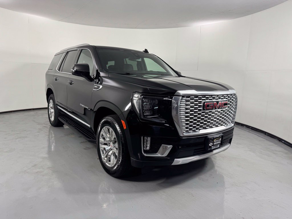 Used 2022 GMC Yukon Denali AWD/4WD image 3