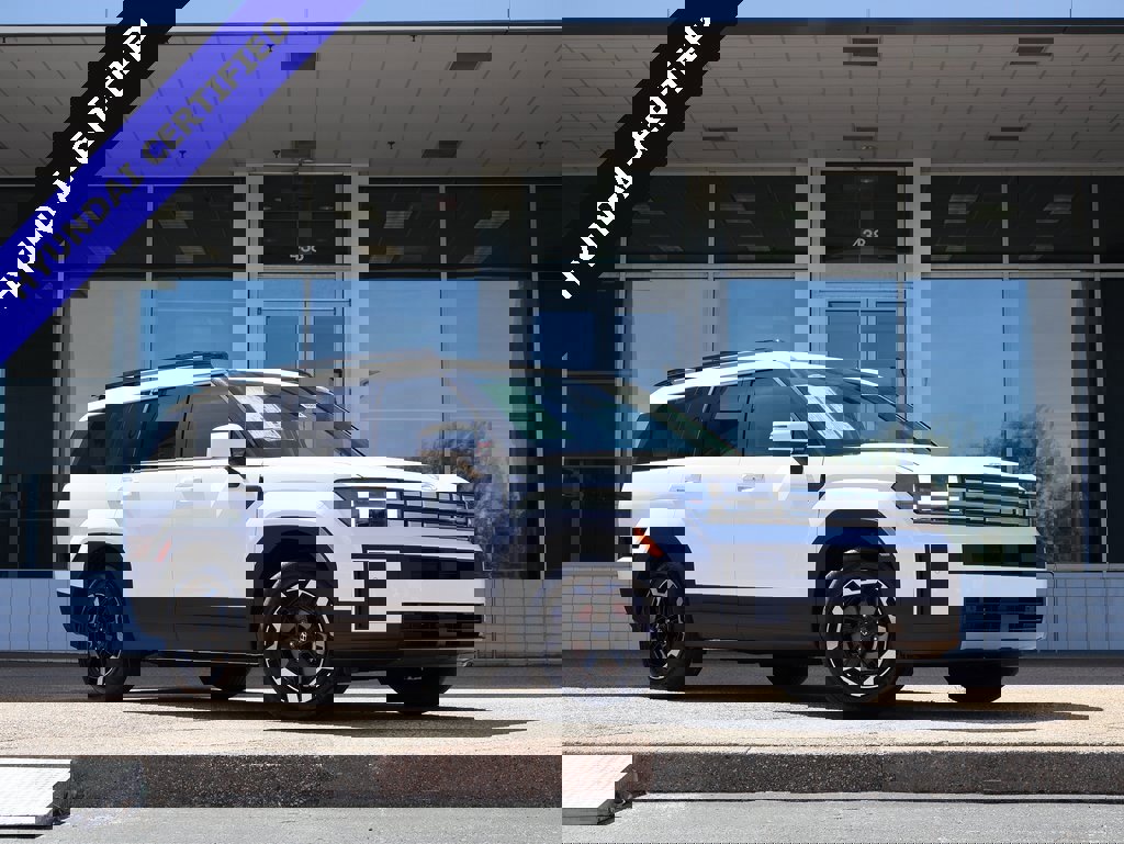 Certified 2025 Hyundai Santa Fe SEL image 1