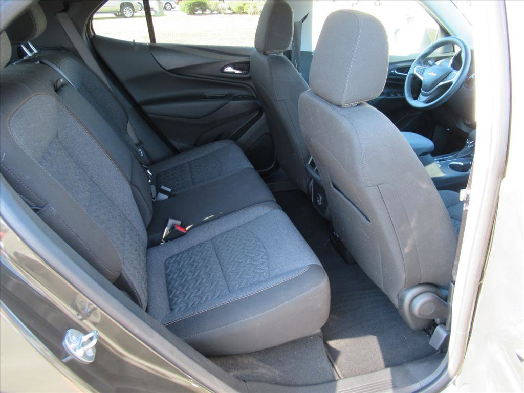 Used 2023 Chevrolet Equinox LT image 27