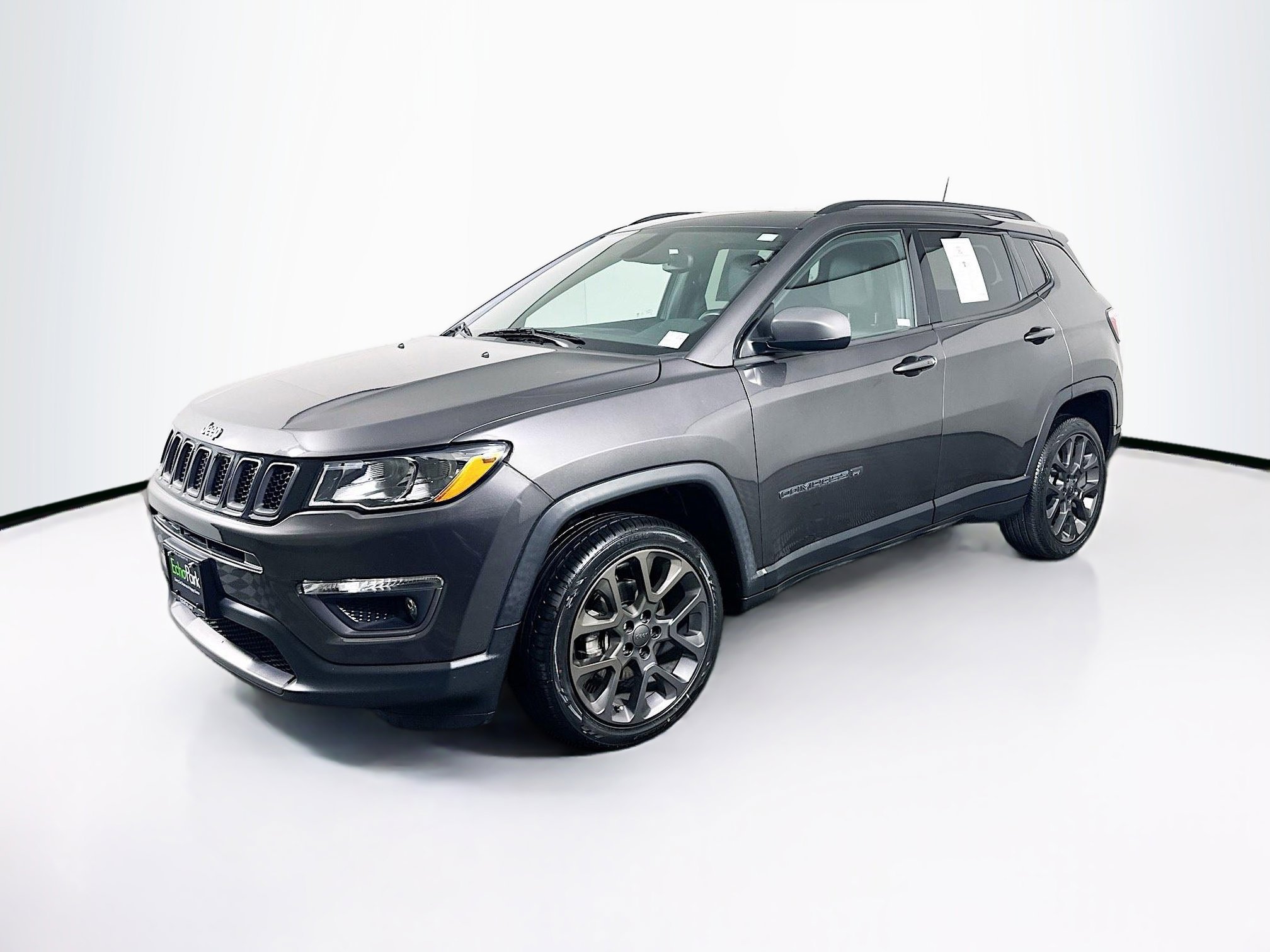 Used 2021 Jeep Compass Latitude w/ Sun and Sound Group AWD/4WD image 3
