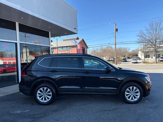 Used 2019 Volkswagen Tiguan SE image 29