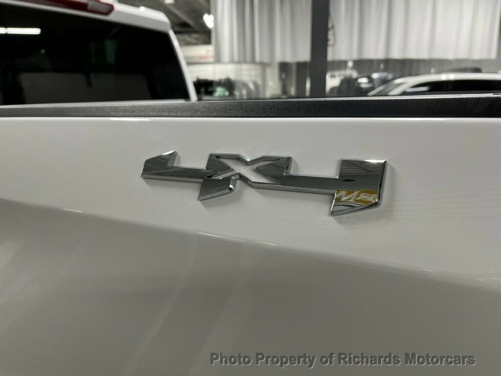 Used 2025 GMC Sierra 1500 Elevation AWD/4WD image 7