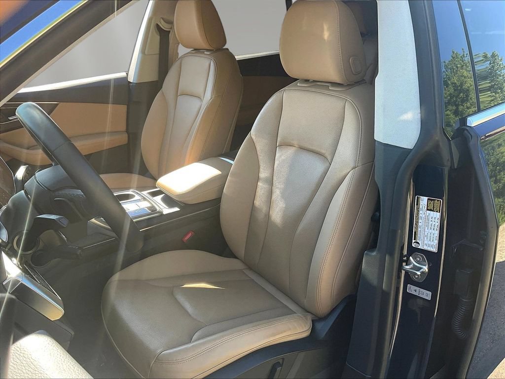 Used 2023 Audi Q8 Premium Plus w/ Premium Plus Package AWD/4WD image 20