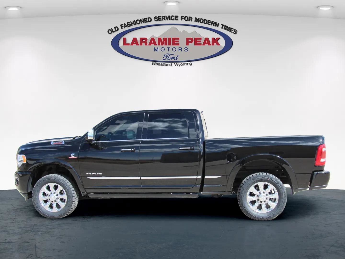 Used 2022 RAM 2500 Limited image 8