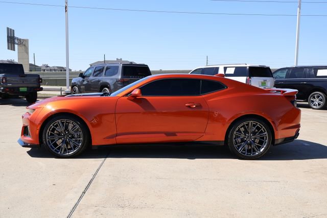Used 2023 Chevrolet Camaro ZL1 image 4