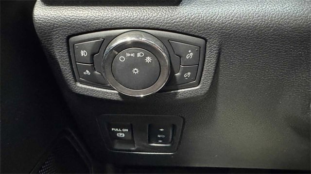 Used 2018 Ford F150 XLT w/ Equipment Group 302A Luxury image 22