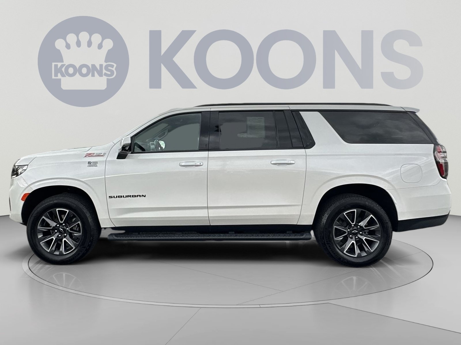 Used 2021 Chevrolet Suburban Z71 w/ Luxury Package AWD/4WD image 7