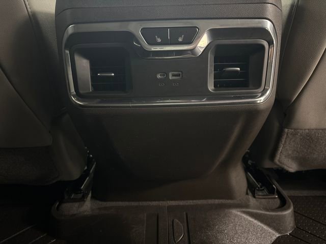 Used 2022 Chevrolet Silverado 1500 LTZ w/ LTZ Premium Package image 28