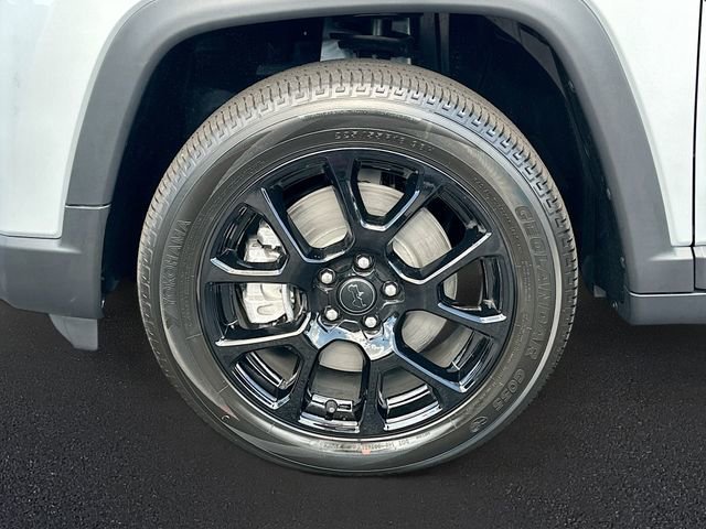 New 2026 Jeep Compass Latitude image 19