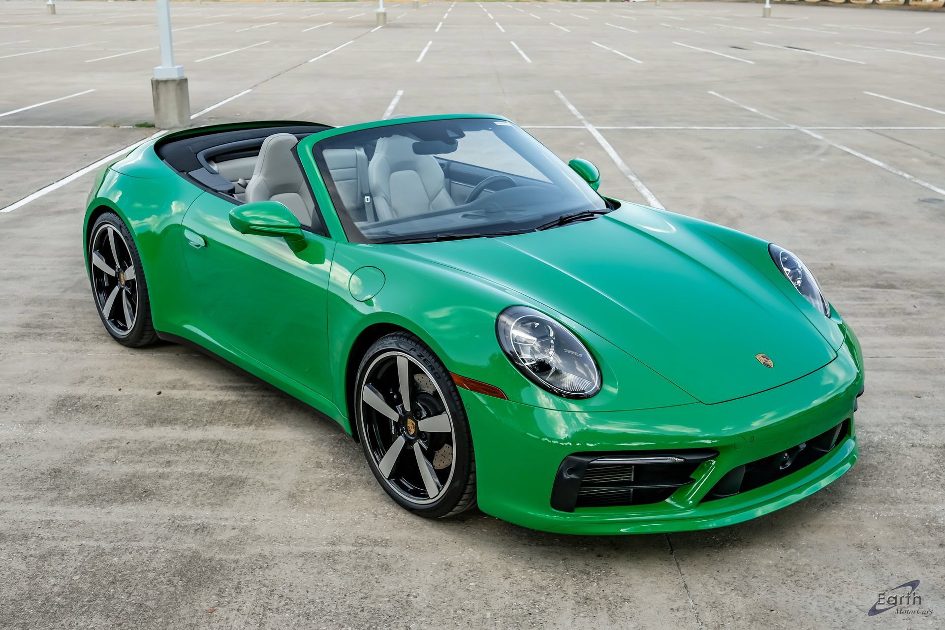 Used 2023 Porsche 911 Carrera 4S AWD/4WD image 24