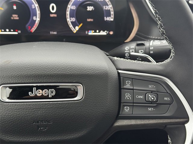 New 2025 Jeep Grand Cherokee L Limited w/ Luxury Tech Group II image 29
