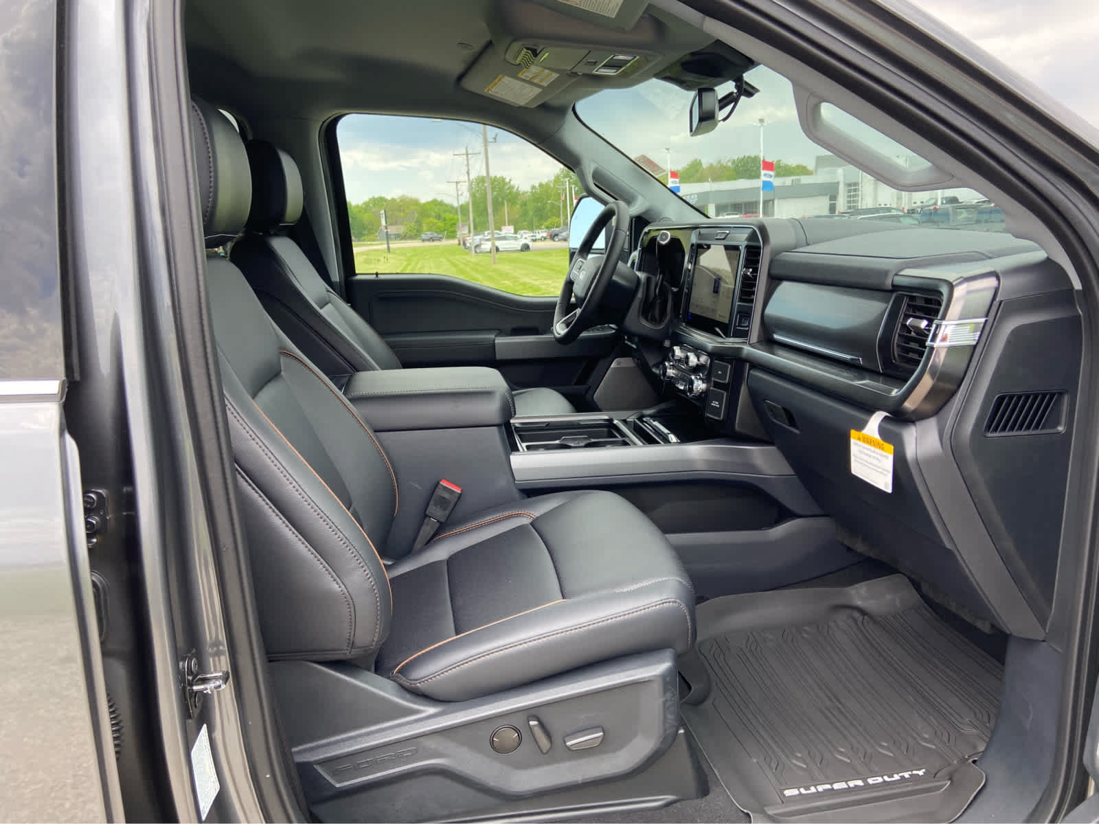 New 2026 Ford F350 Lariat AWD/4WD image 14