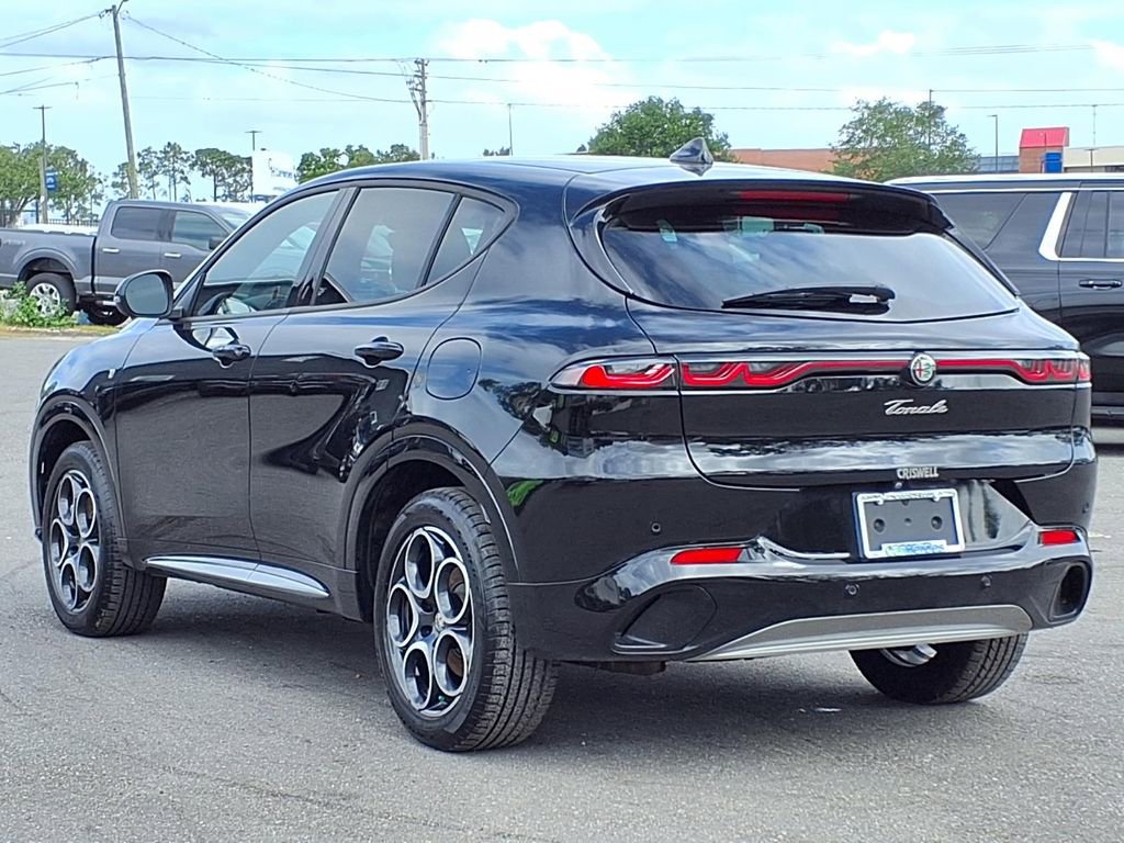 Used 2024 Alfa Romeo Tonale Ti AWD/4WD image 5