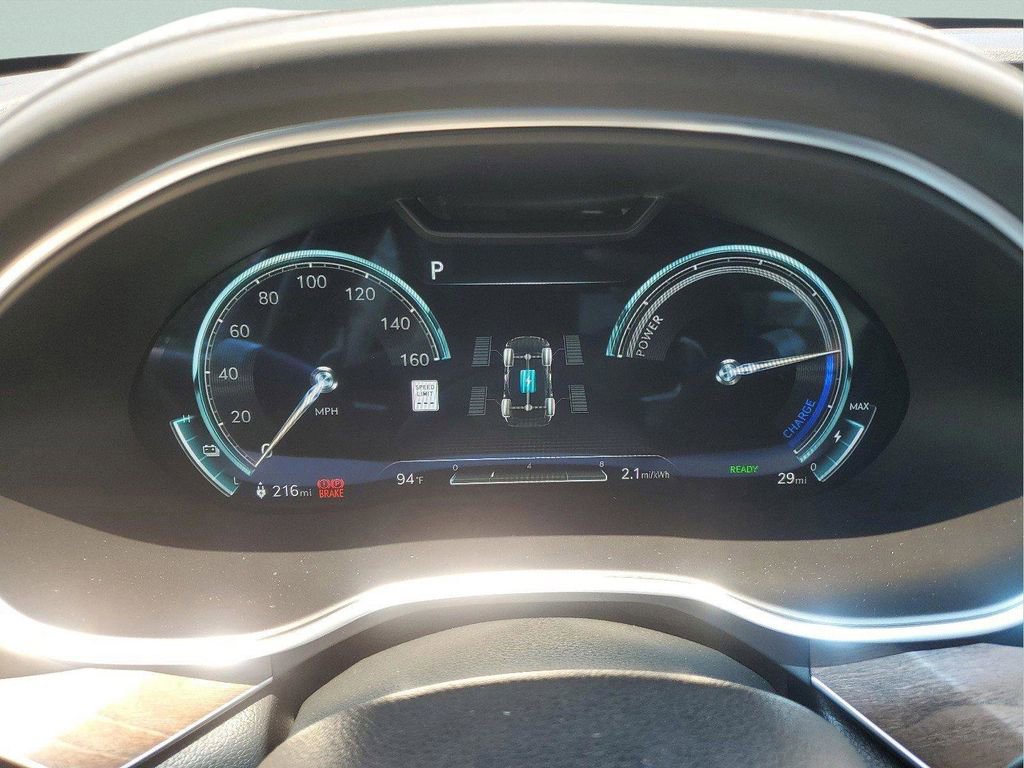 New 2023 Genesis G80 image 13