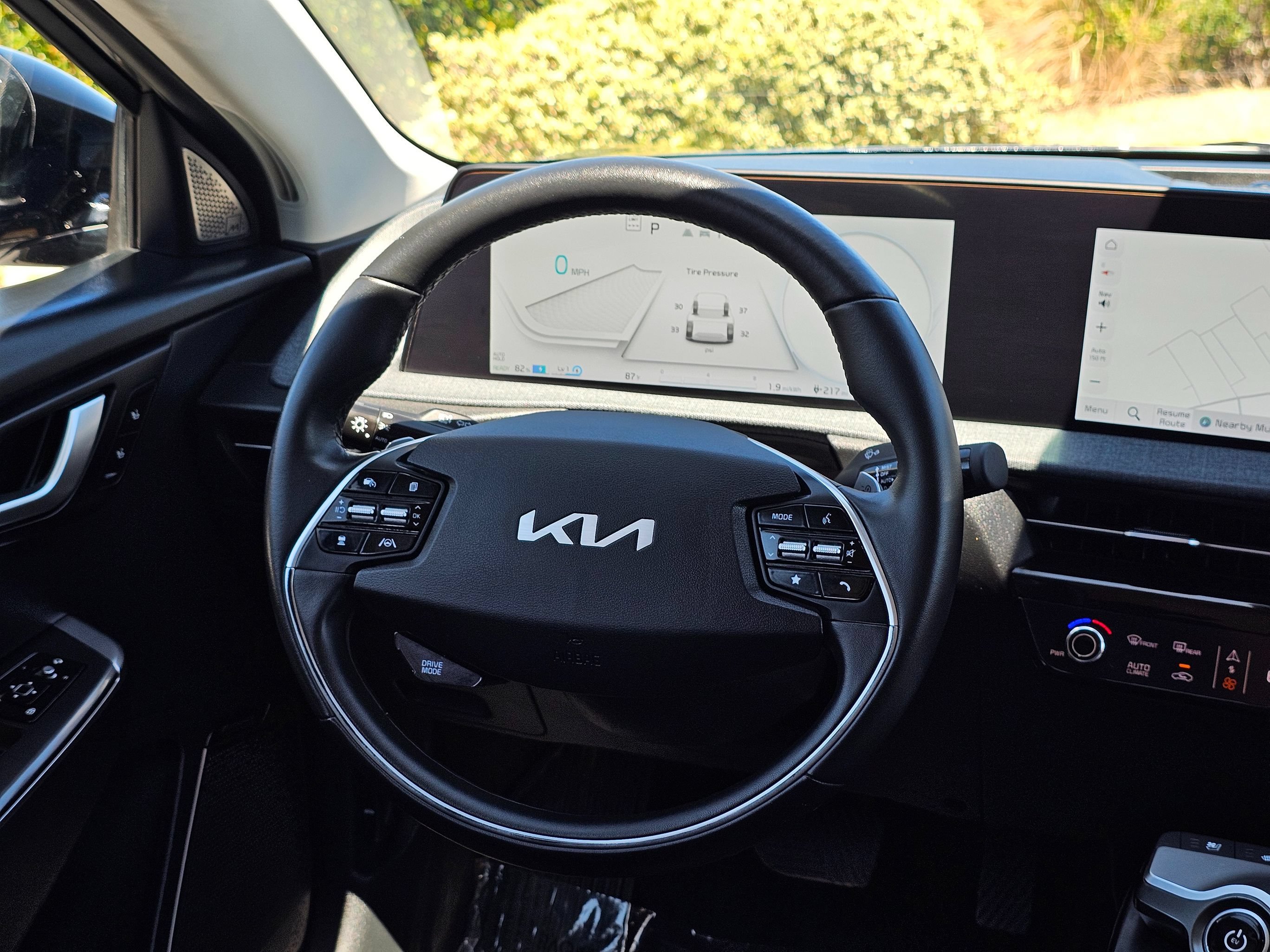 Used 2024 Kia EV6 Wind RWD image 24
