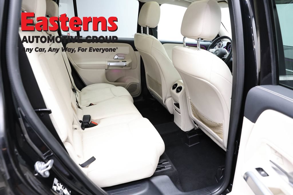Used 2022 Mercedes-Benz GLB 250 4MATIC image 23