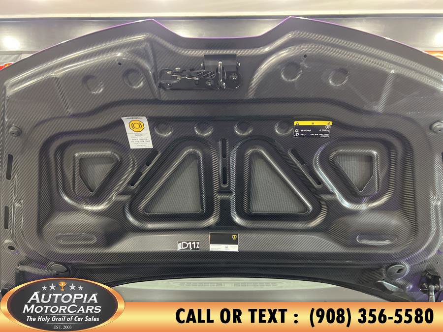 Used 2024 Lamborghini Huracan Tecnica image 52
