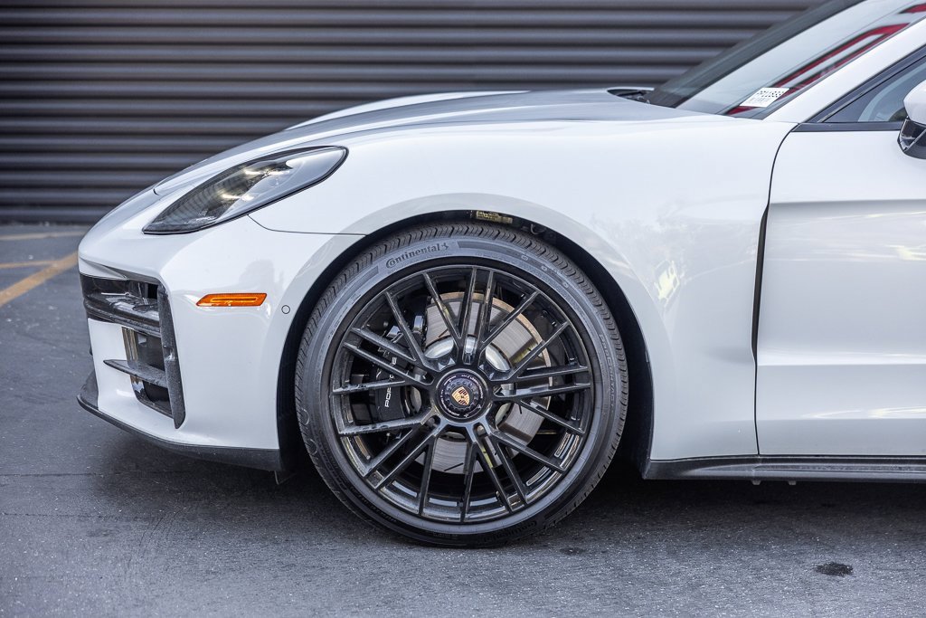 Certified 2025 Porsche Panamera GTS image 11