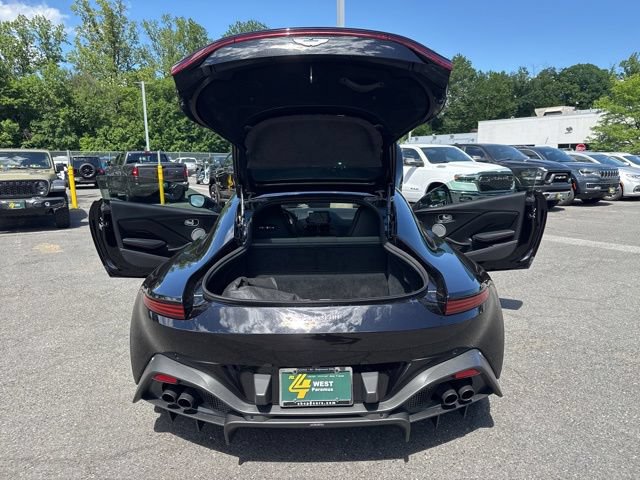 Used 2020 Aston Martin V8 Vantage Coupe RWD image 36