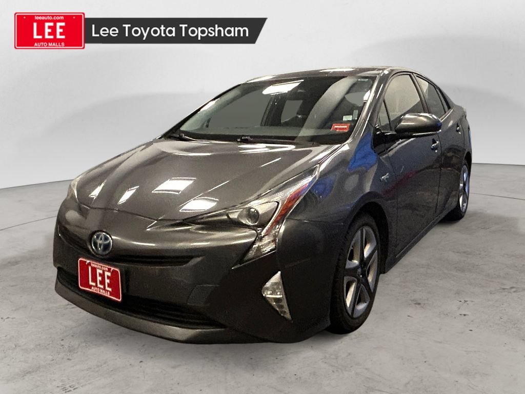 Used 2017 Toyota Prius Three Touring FWD video 1