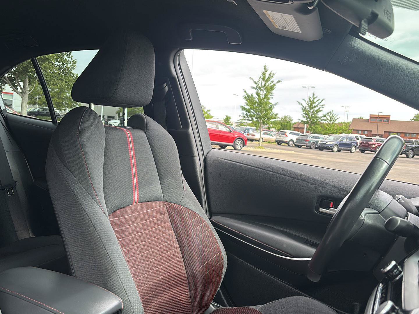 Used 2023 Toyota Corolla SE FWD image 15