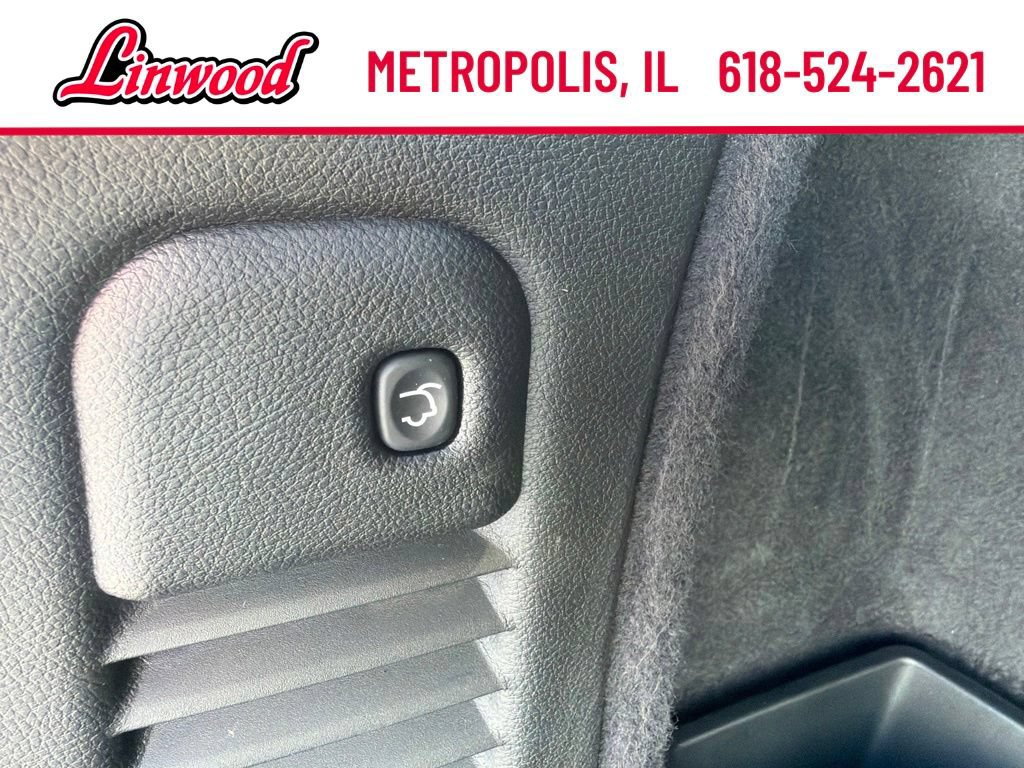 Used 2025 Dodge Durango R/T AWD/4WD image 17