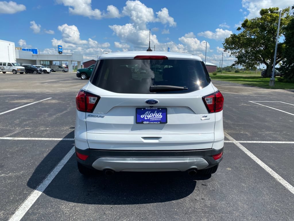Used 2019 Ford Escape SE FWD image 6