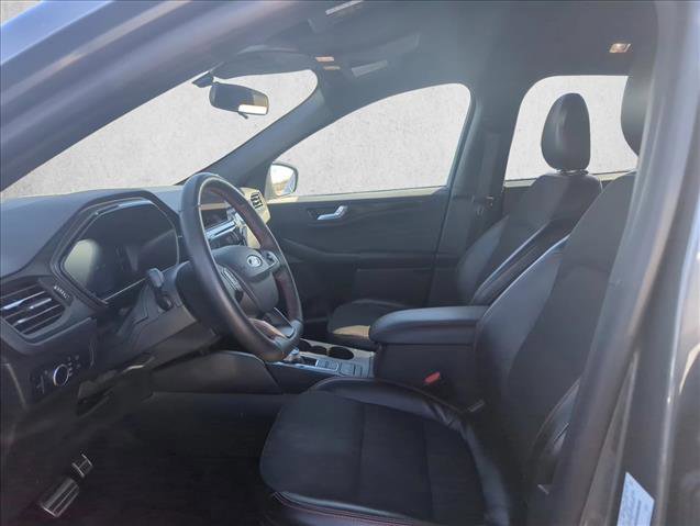 Used 2024 Ford Escape ST-Line image 9