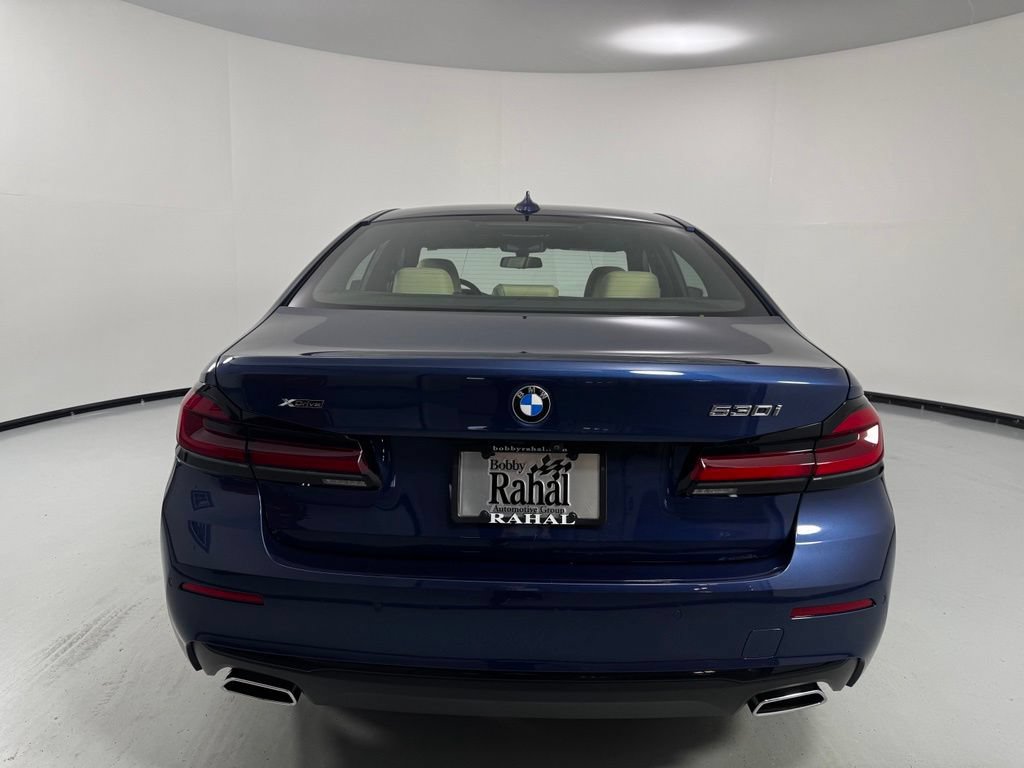 Used 2022 BMW 530i xDrive w/ Premium Package AWD/4WD image 6