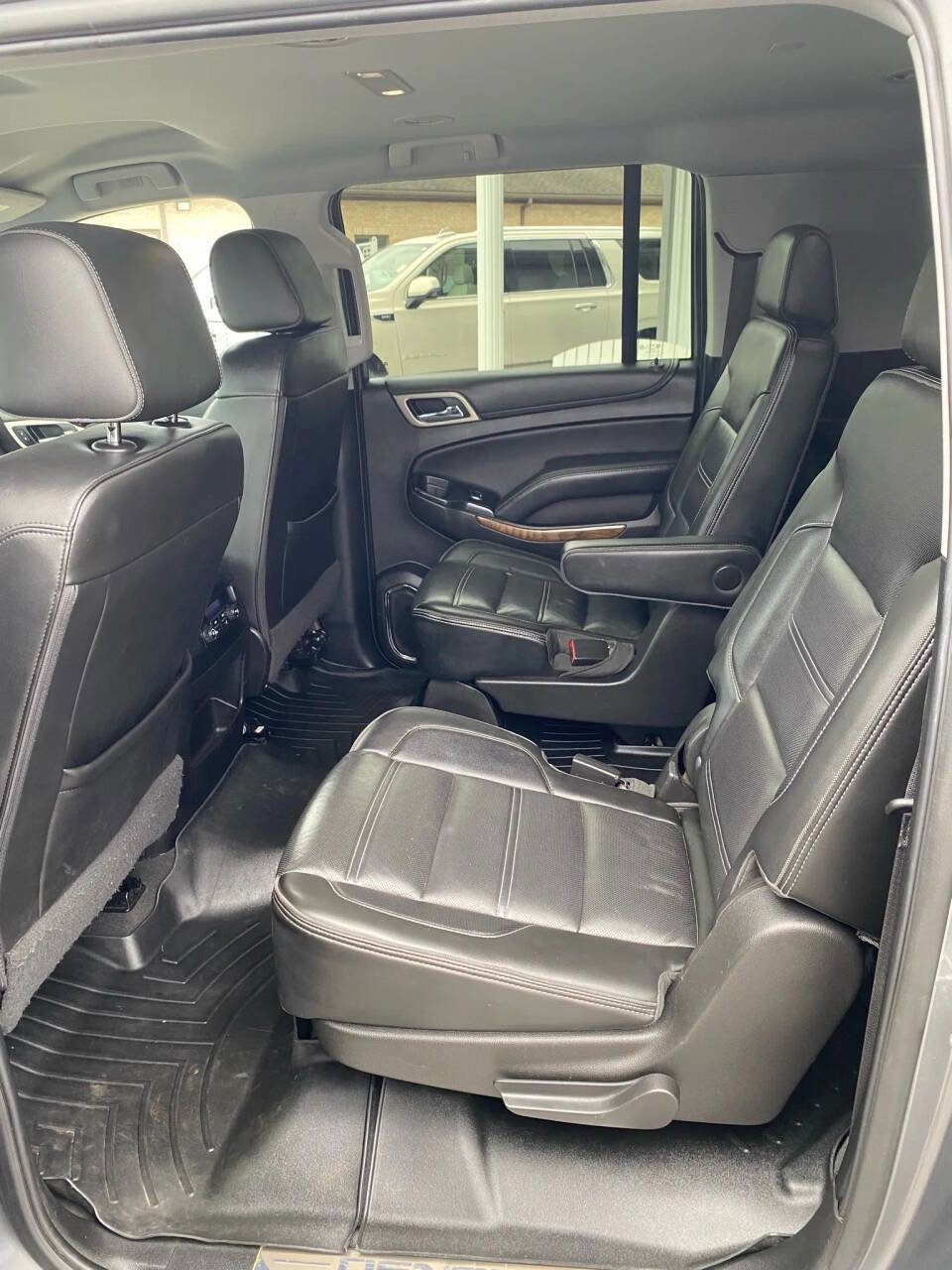 Used 2020 GMC Yukon XL Denali image 23
