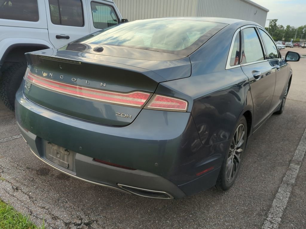 Used 2019 Lincoln MKZ Premiere FWD image 3