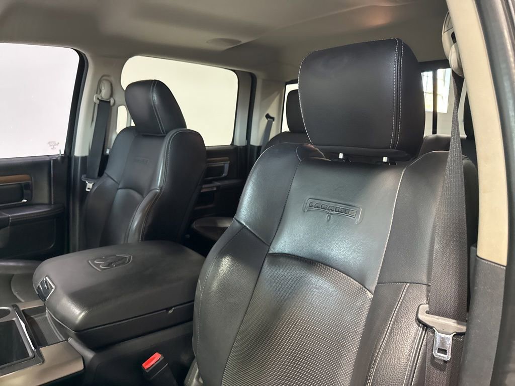 Used 2014 RAM 1500 Laramie AWD/4WD image 34