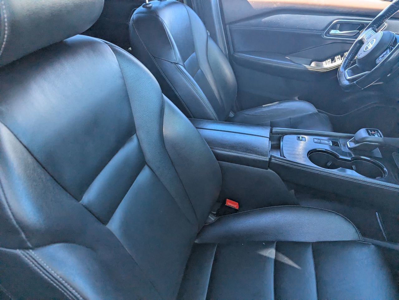 Used 2021 Nissan Rogue SL image 11