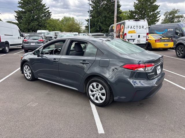 Used 2024 Toyota Corolla LE FWD image 4