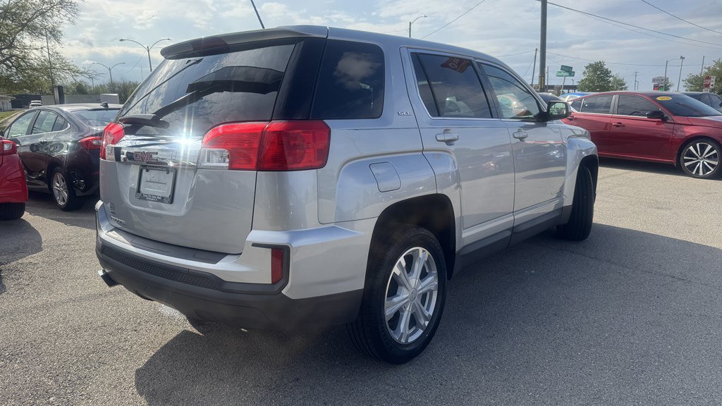 Used 2017 GMC Terrain SLE FWD image 8