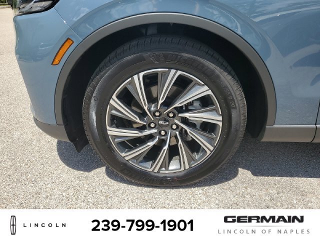 New 2026 Lincoln Aviator 2WD image 12